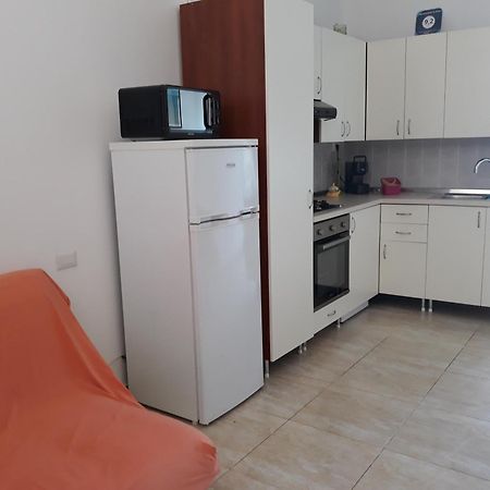 Ferienwohnung Monolocale Da Anna Porto Cesareo Zimmer foto